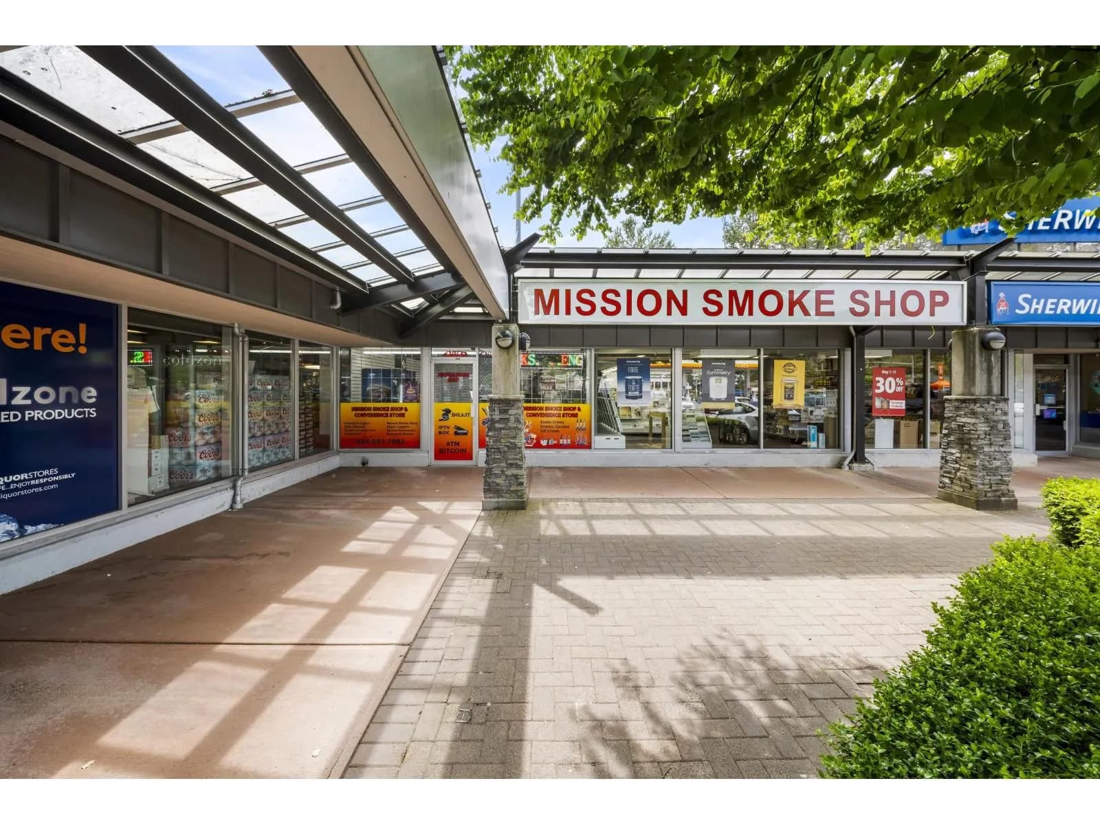 Vape and Smoke Shops for sale in Mission