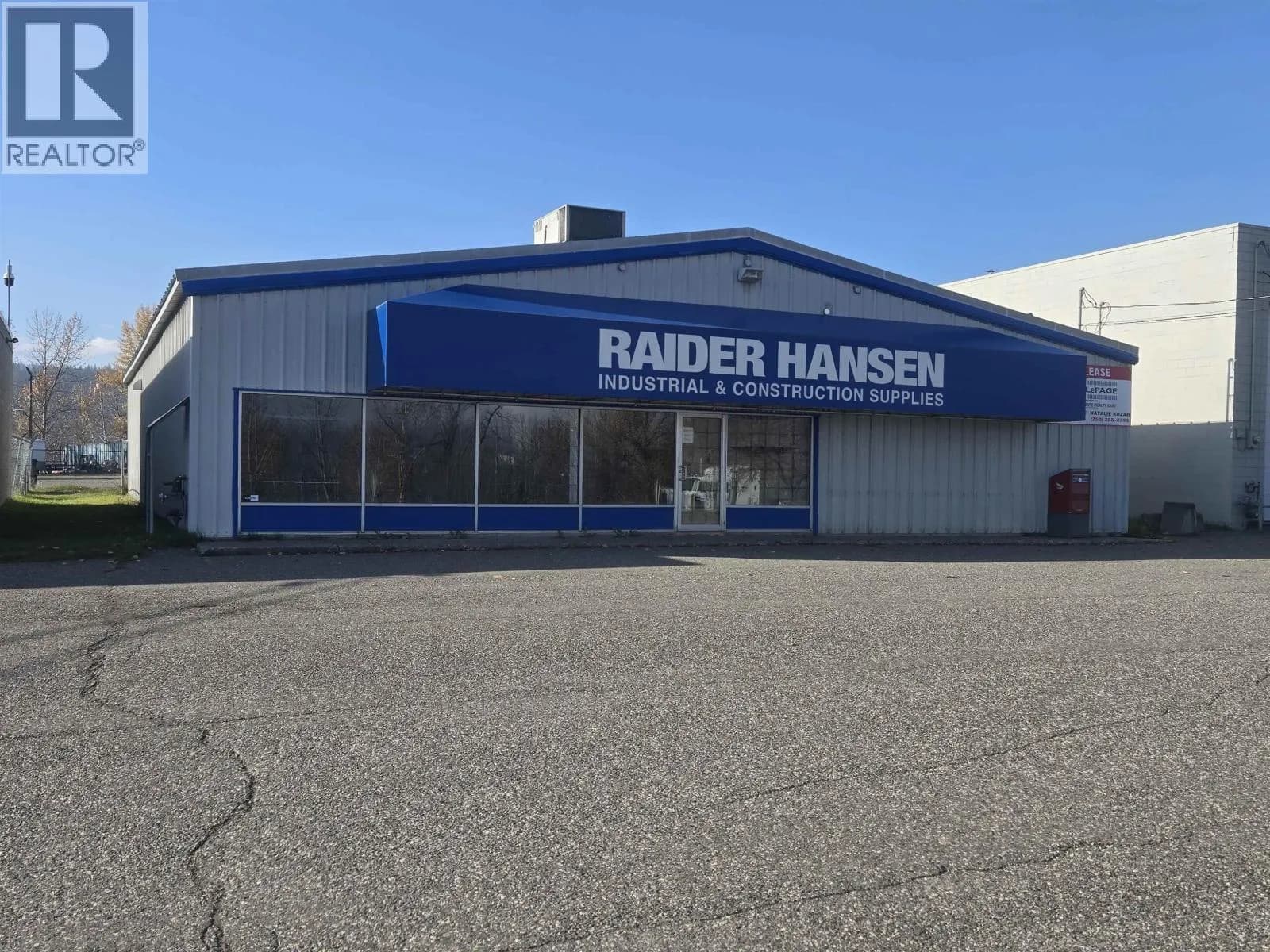 Retail for sale in Quesnel